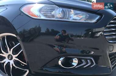 Седан Ford Fusion 2014 в 