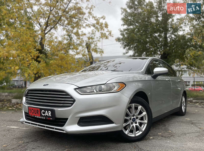 Седан Ford Fusion 2016 в Киеве фото 3 Седан Ford Fusion 2016 в Киеве