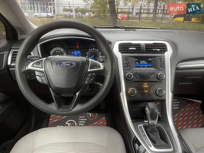 Седан Ford Fusion 2016 в Киеве фото 25 Седан Ford Fusion 2016 в Киеве