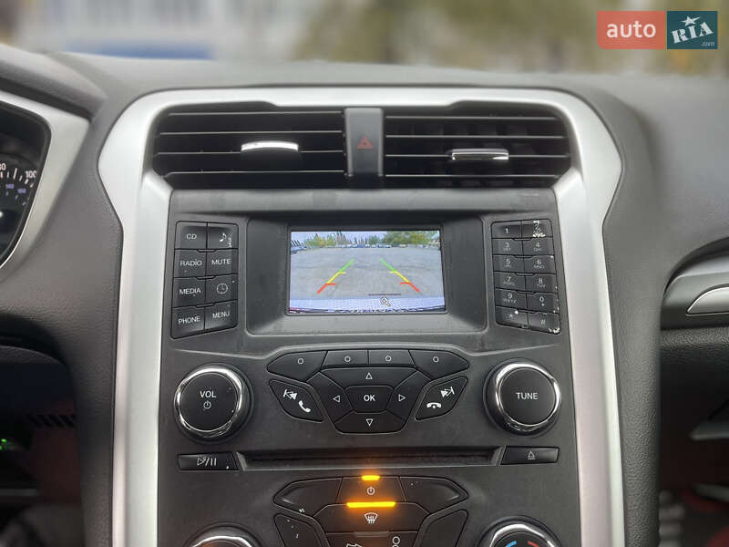 Седан Ford Fusion 2016 в Киеве фото 31 Седан Ford Fusion 2016 в Киеве