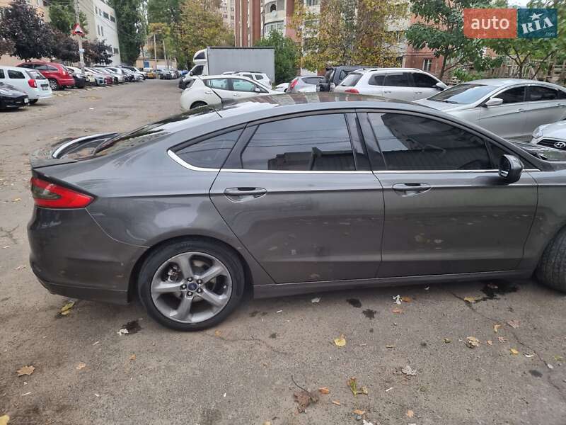 Седан Ford Fusion 2016 в Одессе