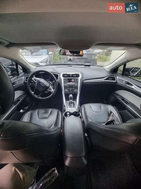 Седан Ford Fusion 2016 в Одессе