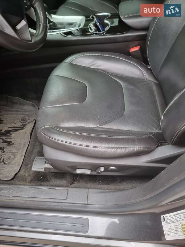 Седан Ford Fusion 2016 в Одессе