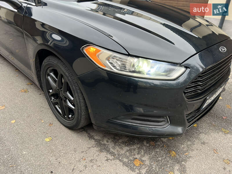 Седан Ford Fusion 2014 в Вінниці