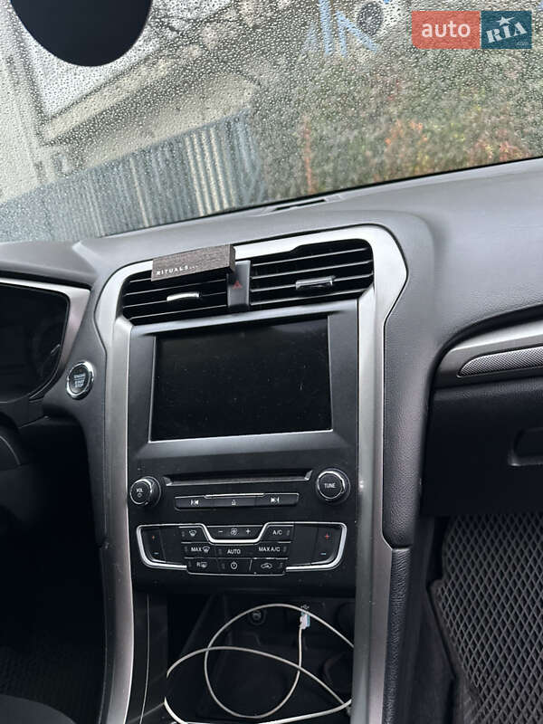 Седан Ford Fusion 2017 в Львове фото 22 Седан Ford Fusion 2017 в Львове