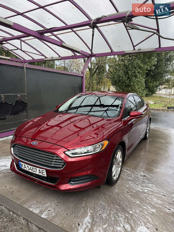 Ford Fusion 2015