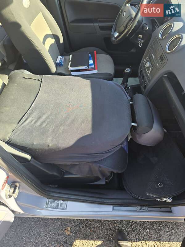 Хэтчбек Ford Fusion 2011 в Ровно фото 18 Хэтчбек Ford Fusion 2011 в Ровно