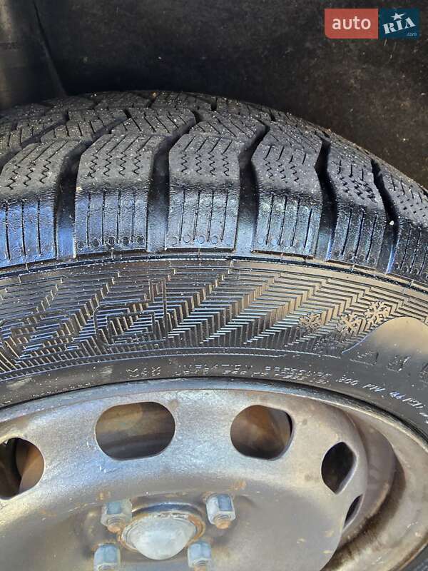 Хэтчбек Ford Fusion 2011 в Ровно фото 25 Хэтчбек Ford Fusion 2011 в Ровно