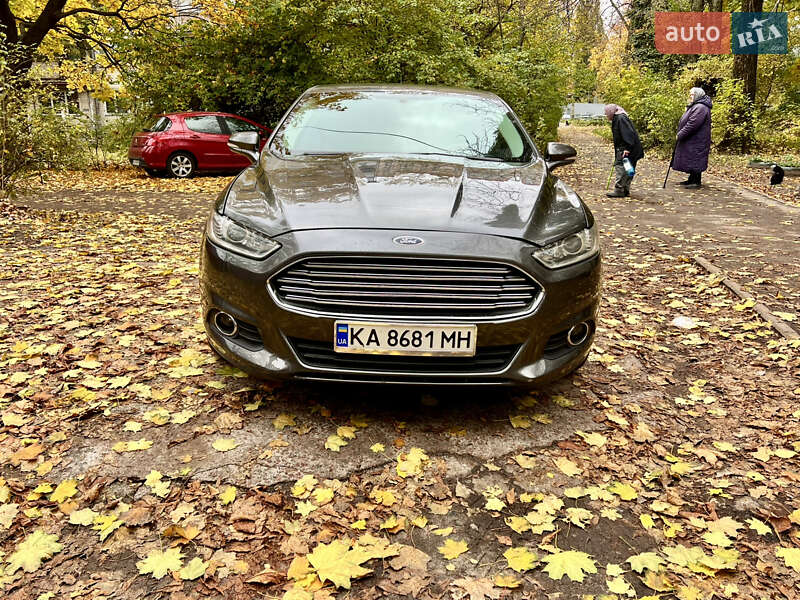 Седан Ford Fusion 2015 в Киеве
