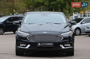 Седан Ford Fusion 2016 в  фото 2 Седан Ford Fusion 2016 в
