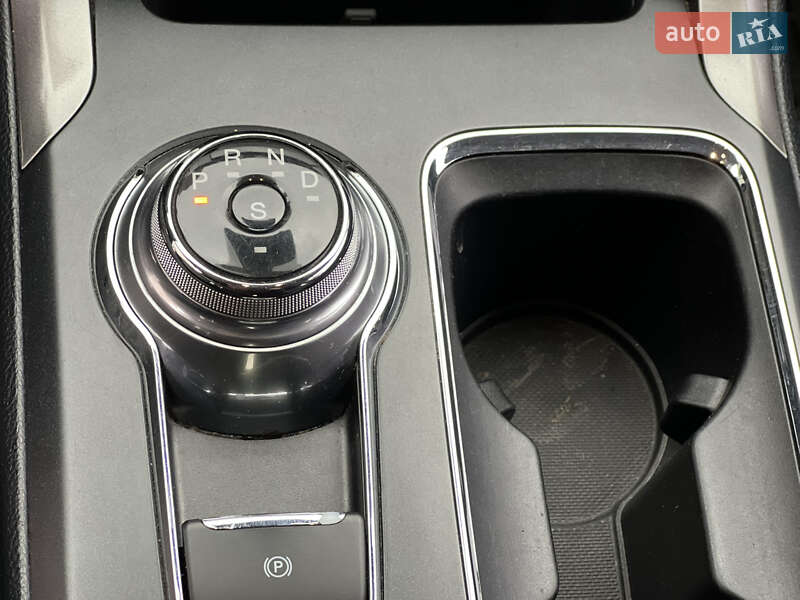 Седан Ford Fusion 2019 в Киеве