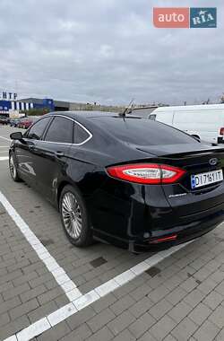 Седан Ford Fusion 2014 в 