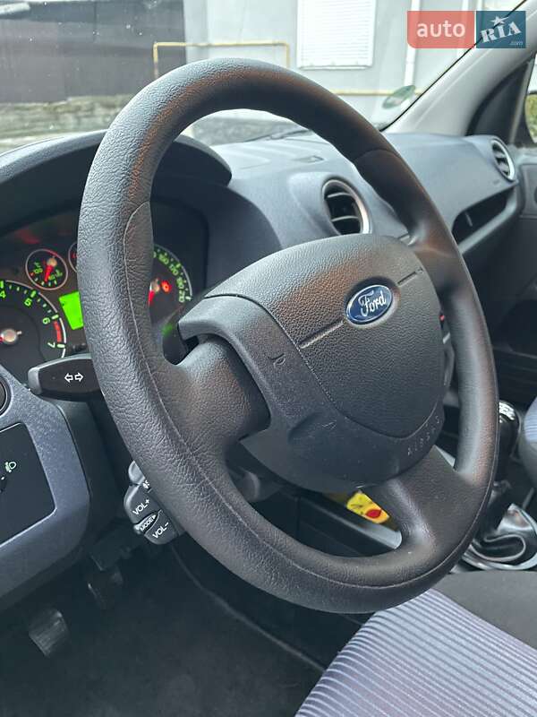 Хетчбек Ford Fusion 2008 в Вінниці