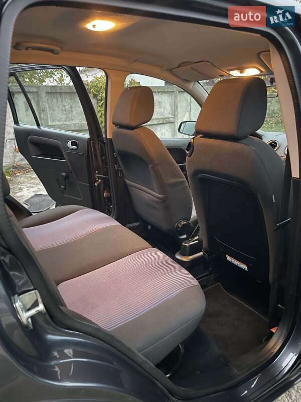 Хетчбек Ford Fusion 2008 в Вінниці