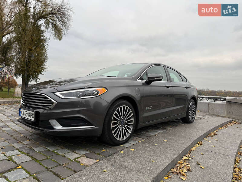 Седан Ford Fusion 2018 в Киеве