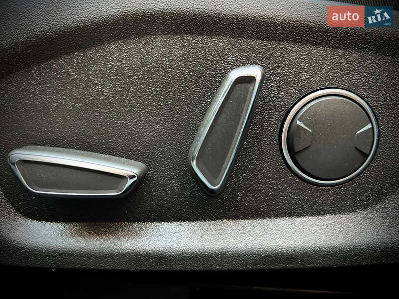 Седан Ford Fusion 2015 в Виннице