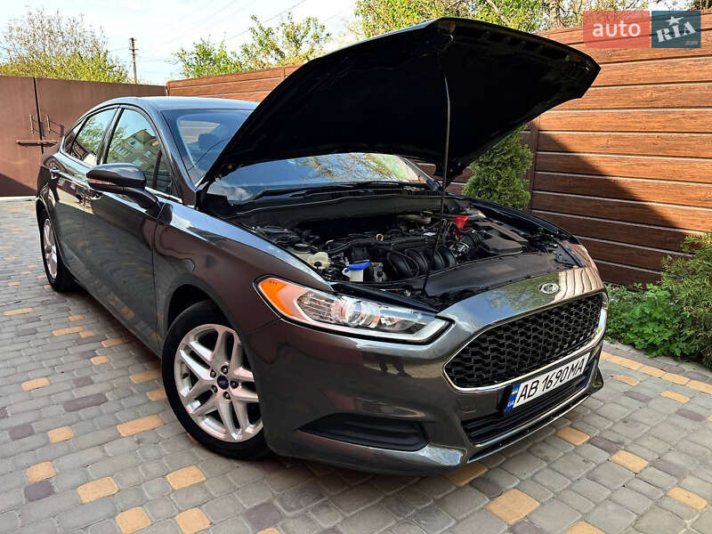 Седан Ford Fusion 2015 в Виннице
