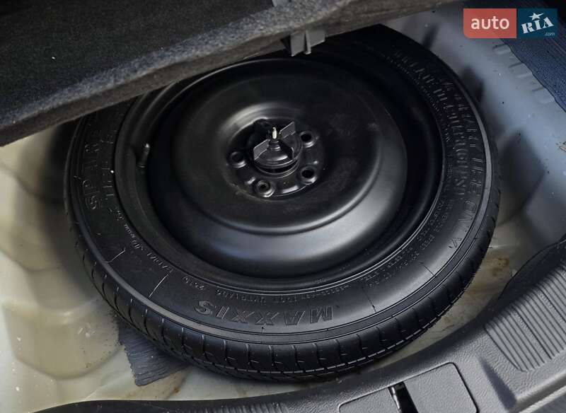 Седан Ford Fusion 2015 в Києві