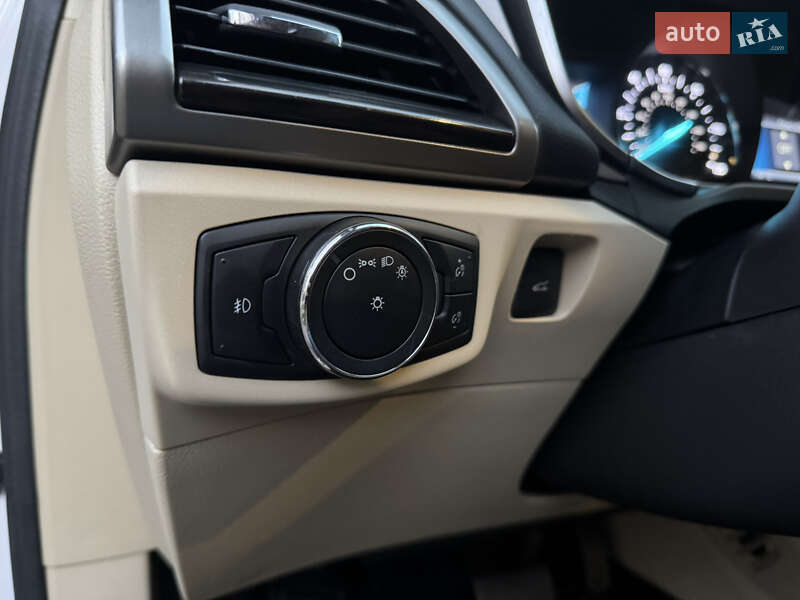 Седан Ford Fusion 2013 в Одессе