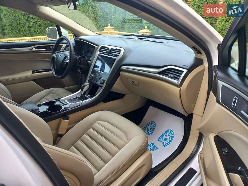 Седан Ford Fusion 2014 в Краснограде фото 4 Седан Ford Fusion 2014 в Краснограде