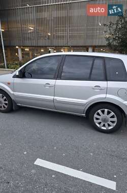 Хэтчбек Ford Fusion 2011 в Харькове