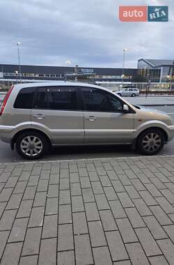 Хэтчбек Ford Fusion 2011 в Харькове