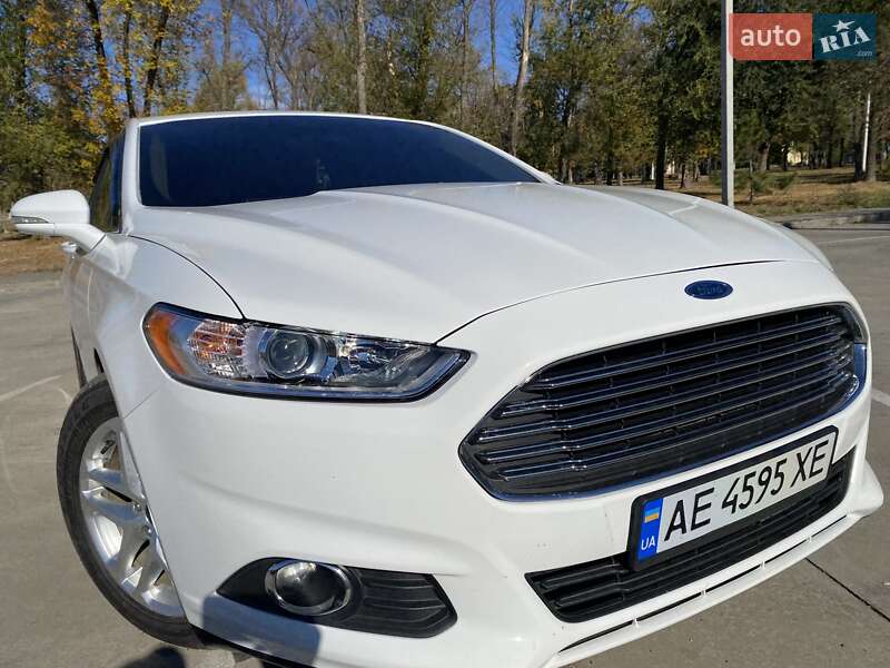 Седан Ford Fusion 2015 в Днепре фото 2 Седан Ford Fusion 2015 в Днепре