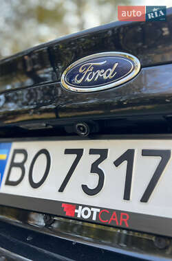 Седан Ford Fusion 2013 в 