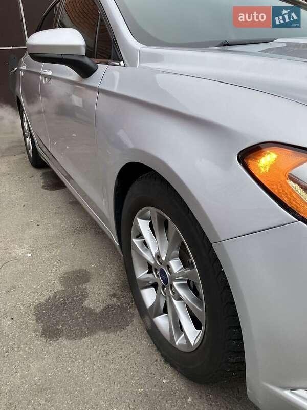 Седан Ford Fusion 2017 в Києві фото 12 Седан Ford Fusion 2017 в Києві