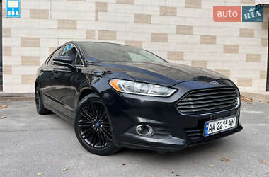 Седан Ford Fusion 2015 в  фото 2 Седан Ford Fusion 2015 в