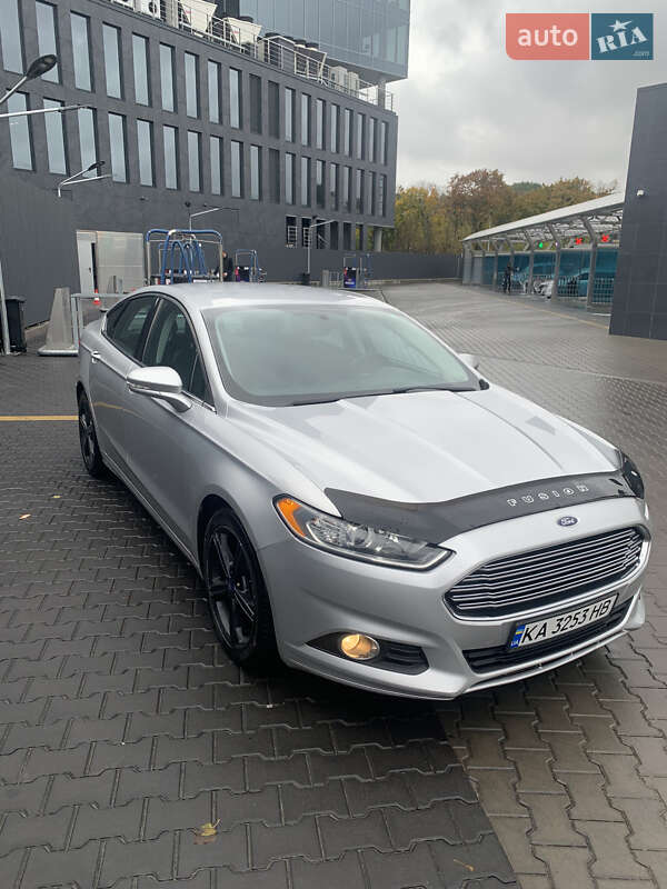 Седан Ford Fusion 2015 в Києві