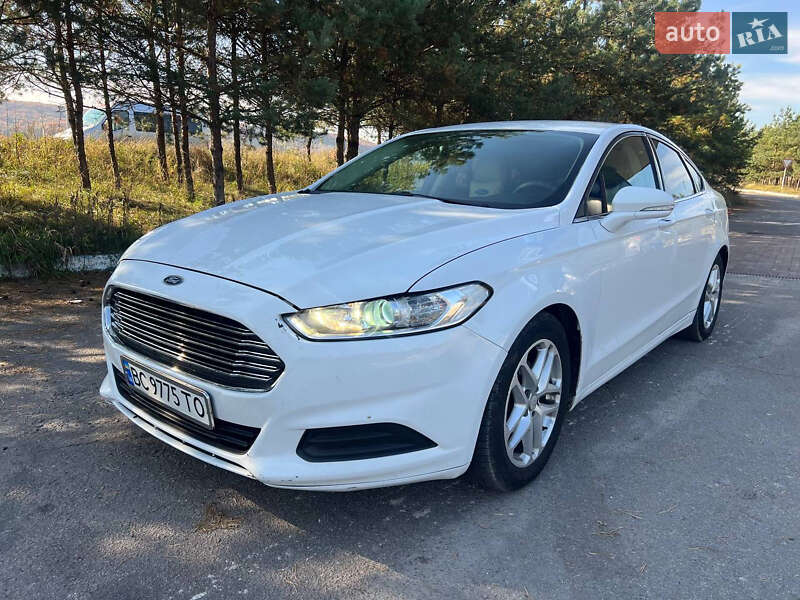 Ford Fusion 2016