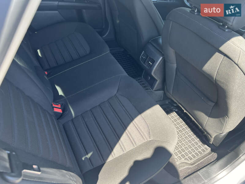 Седан Ford Fusion 2019 в Житомире