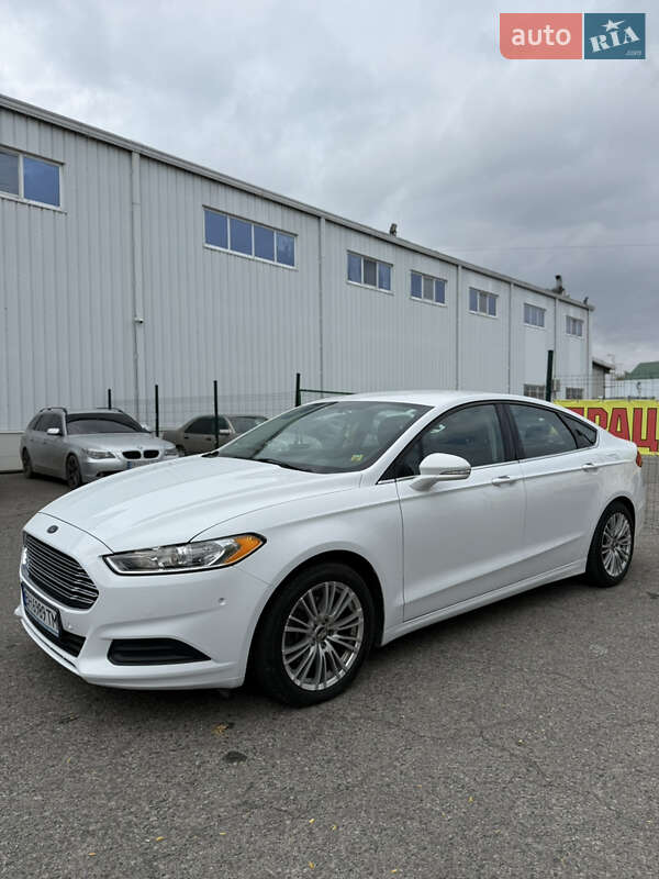 Седан Ford Fusion 2015 в Ізмаїлі фото 2 Седан Ford Fusion 2015 в Ізмаїлі