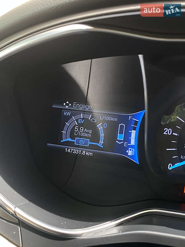 Седан Ford Fusion 2014 в Прилуках