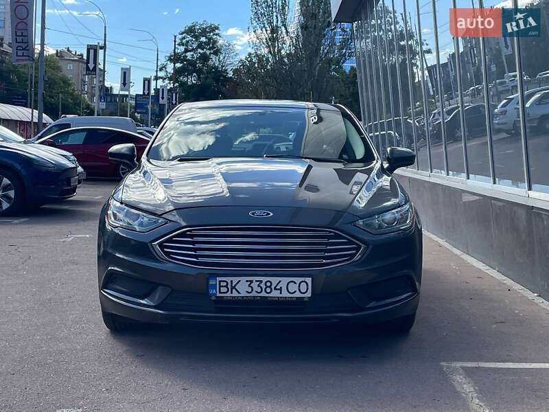 Седан Ford Fusion 2017 в Києві