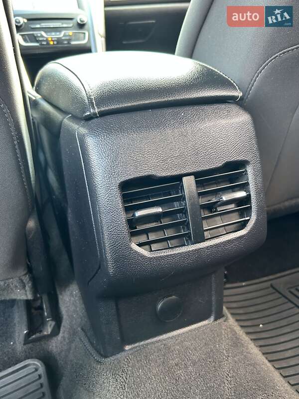 Седан Ford Fusion 2018 в Сумах