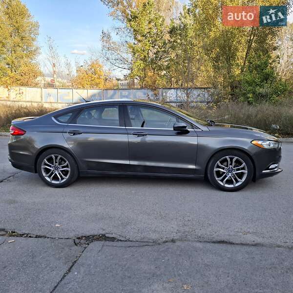 Седан Ford Fusion 2017 в Киеве фото 10 Седан Ford Fusion 2017 в Киеве