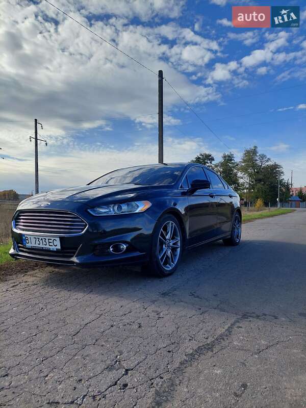 Седан Ford Fusion 2013 в Зенькове