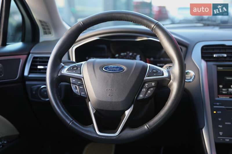 Седан Ford Fusion 2014 в Киеве фото 16 Седан Ford Fusion 2014 в Киеве