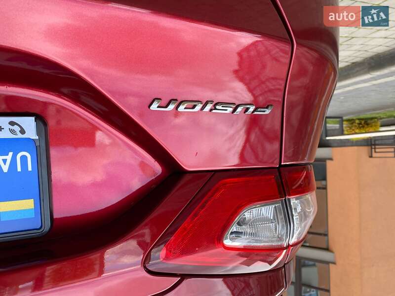 Седан Ford Fusion 2015 в Ивано-Франковске