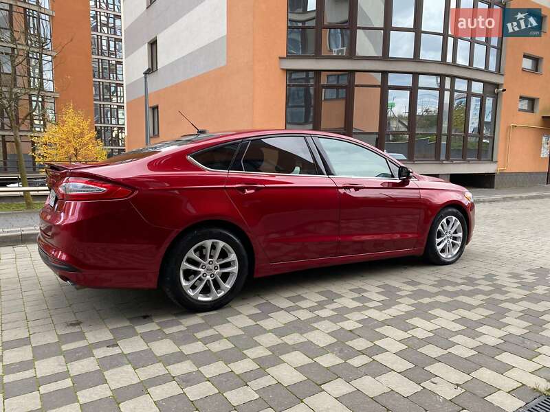 Седан Ford Fusion 2015 в Ивано-Франковске