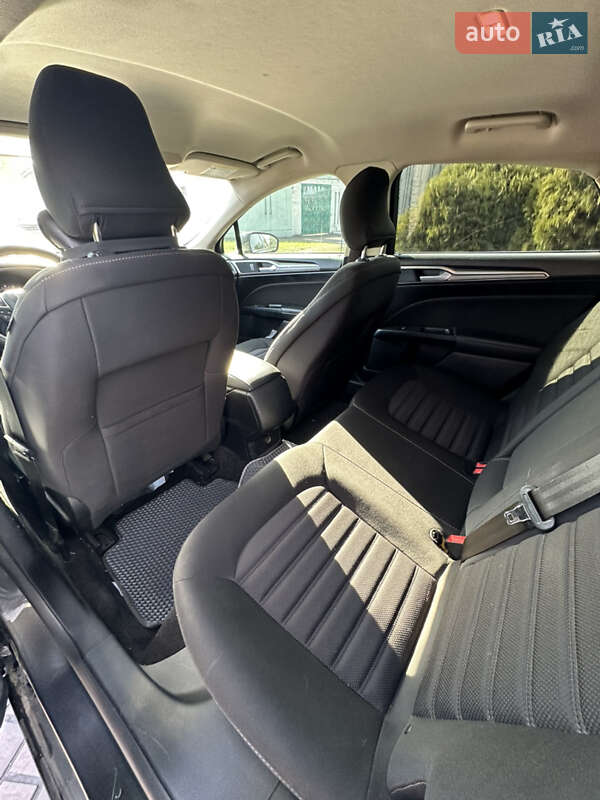 Седан Ford Fusion 2018 в Дніпрі фото 13 Седан Ford Fusion 2018 в Дніпрі