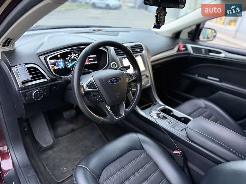 Седан Ford Fusion 2017 в Киеве фото 13 Седан Ford Fusion 2017 в Киеве
