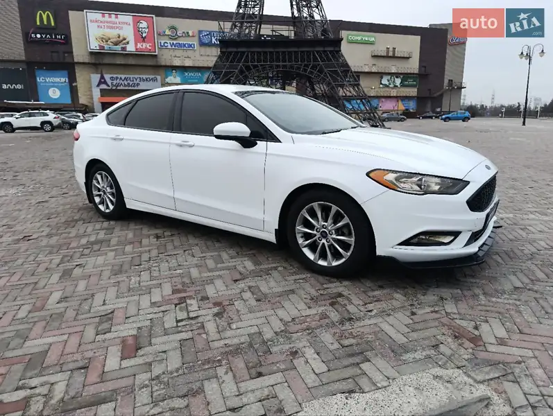 Ford Fusion 2016