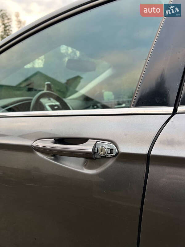 Седан Ford Fusion 2014 в Ковеле