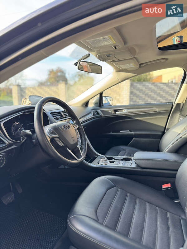 Седан Ford Fusion 2016 в Чернівцях фото 11 Седан Ford Fusion 2016 в Чернівцях