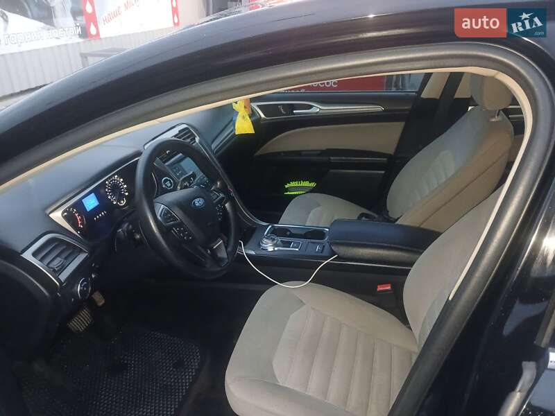 Седан Ford Fusion 2016 в Києві фото 30 Седан Ford Fusion 2016 в Києві