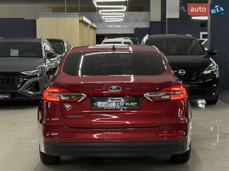 Седан Ford Fusion 2020 в Николаеве