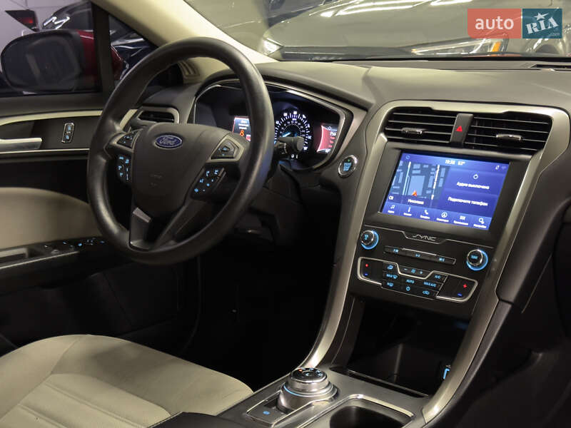 Седан Ford Fusion 2020 в Николаеве